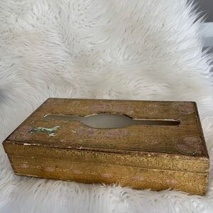 Italian‎ Florentine Toleware tissue box